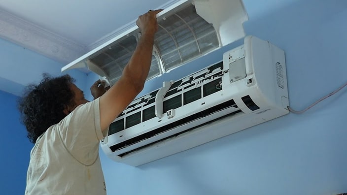 When to Replace Household Air Filters & How to Clean them